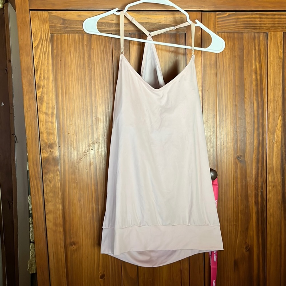Roxy tank